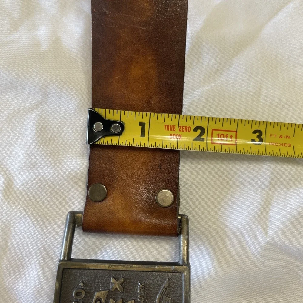 Vtg 70S-80S Levi Strauss Brown  Leather Belt W Buckle Sz 30